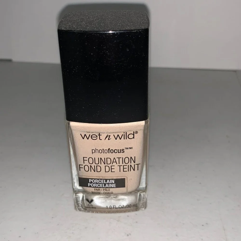 Wet and Wild Photo Focus Foundation in 360C-Porcelain